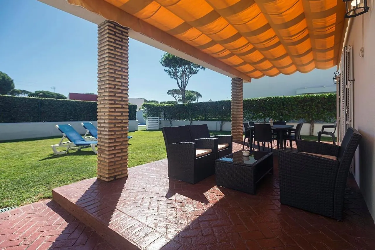 Villas La Barrosa 奇克拉纳－德拉弗龙特拉